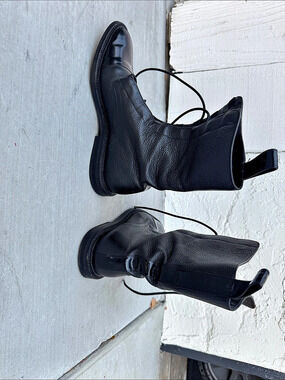Inch squared Black Lace-Up Ankle Boots
